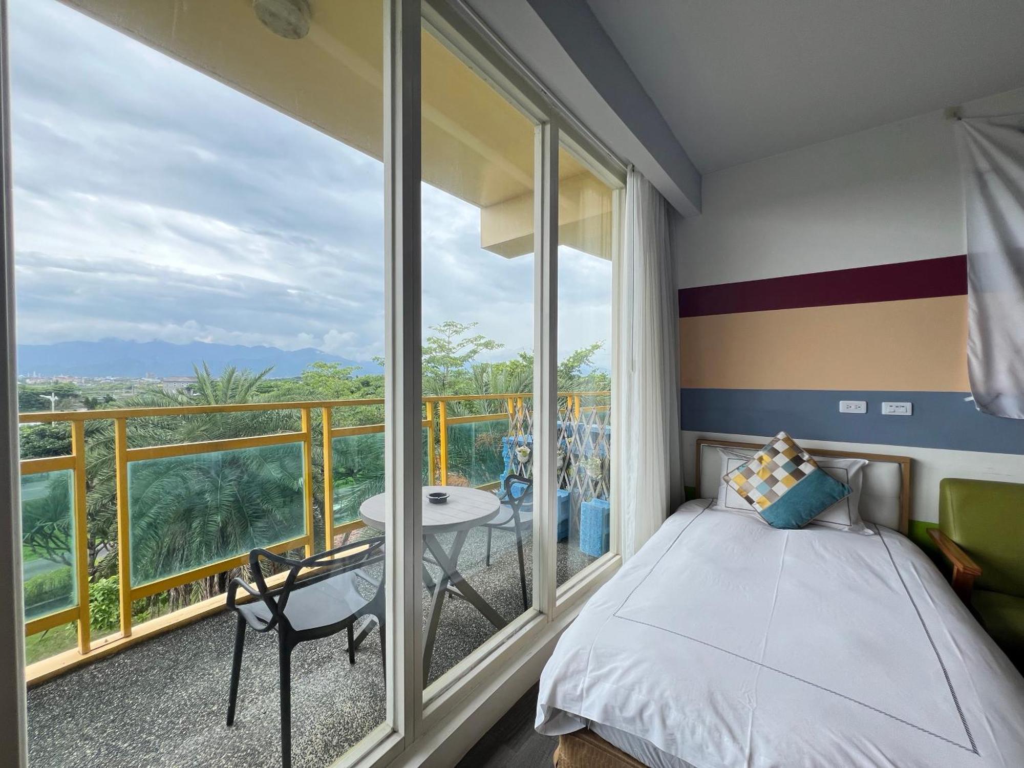 The Riverview Retreats 五結郷 エクステリア 写真